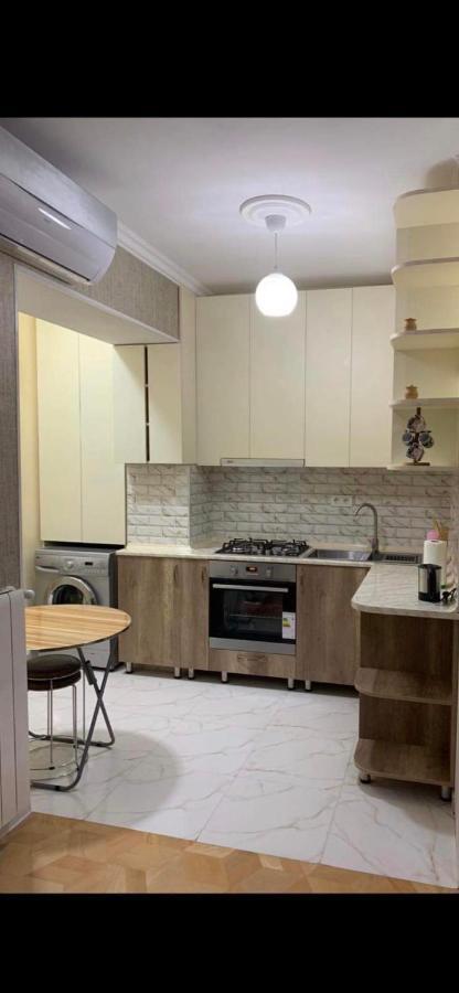 Nano'S Apartament-2 Kʼutʼaisi Exterior foto